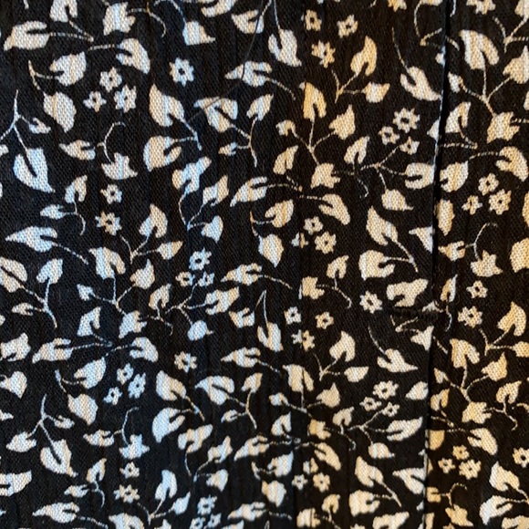 Never worn, size small, in good condition, black and white, short sleeve. - Picture 3 of 3